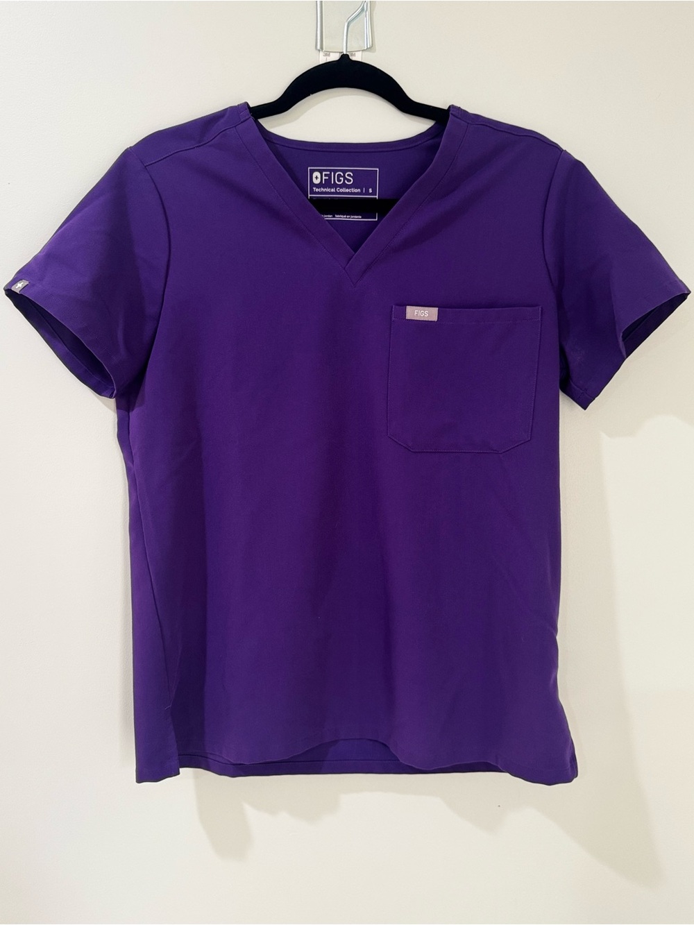 FIGS Catarina One-Pocket Scrub Top | Women’s Small